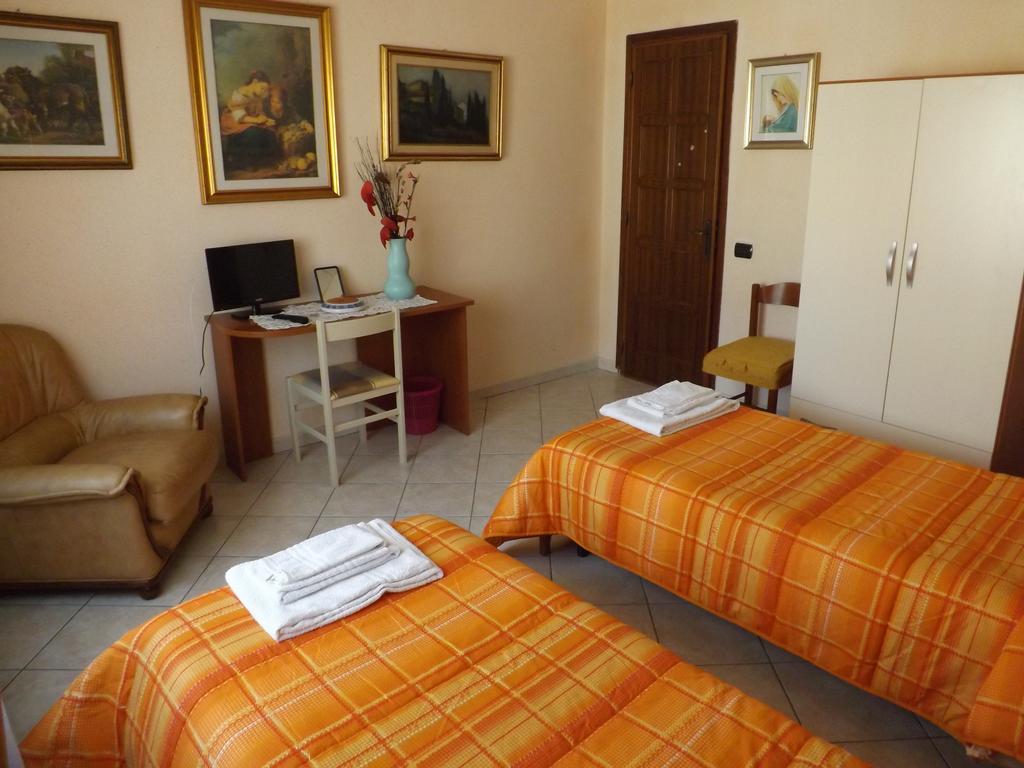 B&B Le Grazie Siniscola Bagian luar foto