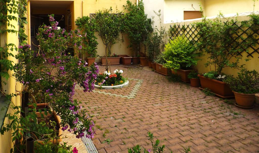 B&B Le Grazie Siniscola Bagian luar foto